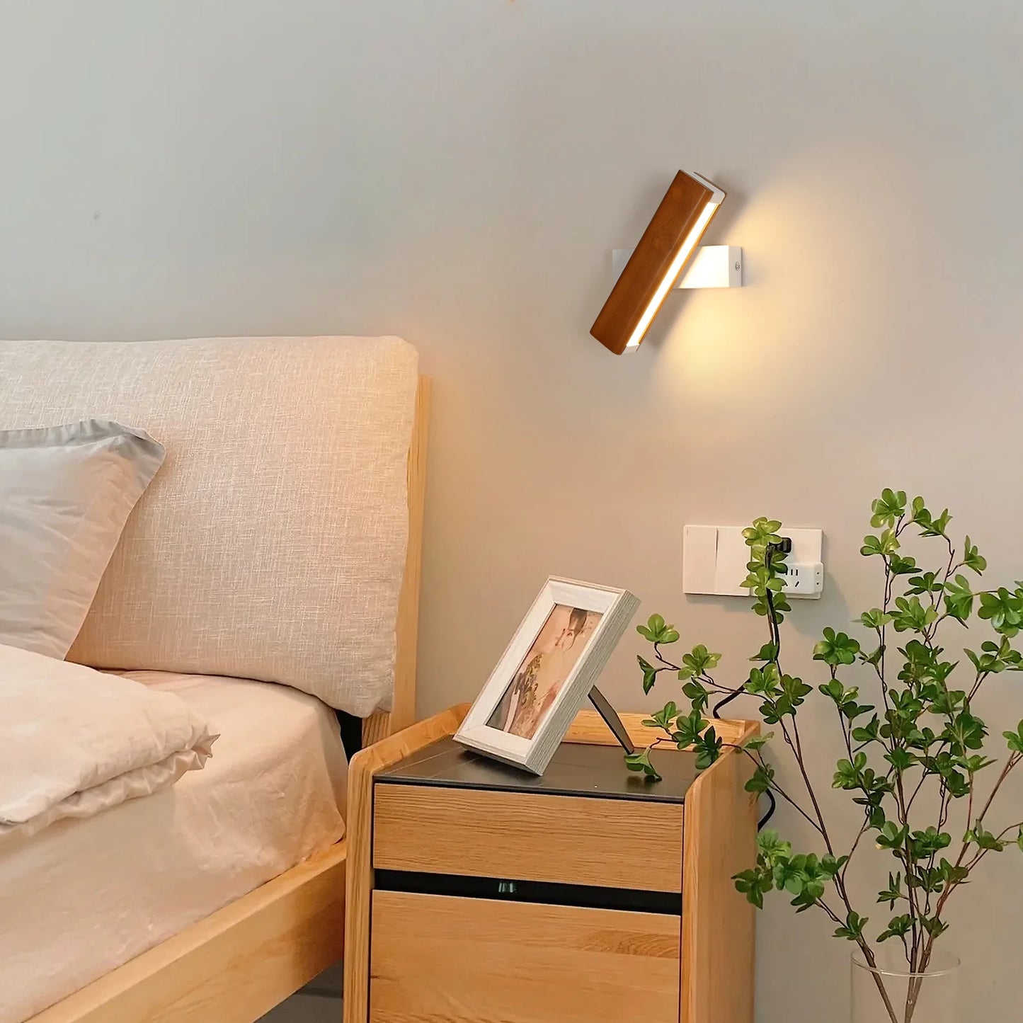 Duo de Luminaires Muraux en Bois